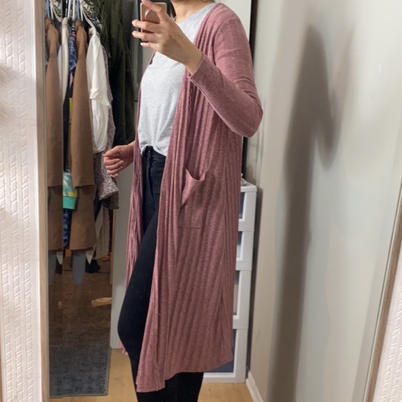 EUC Lularoe Rose Pink Extra Long Longline Pleated Duster Cardigan Sweater - Picture 2 of 6